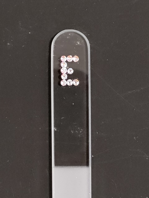 Glazen Nagelvijl E met Swarovski Decoratie op Transparante Ondergrond