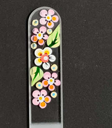 Transparante Nagelvijl met blauwe en roze bloemen